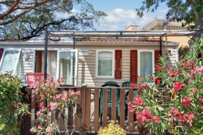 Bungalow chaleureux à Fréjus avec piscine partagée